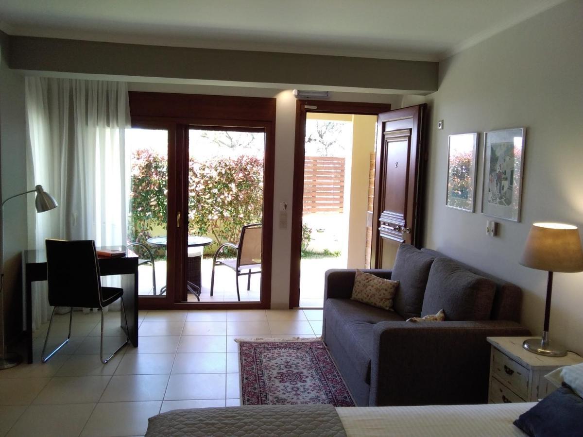 Villa Adelais Tsoukaladhes Ngoại thất bức ảnh